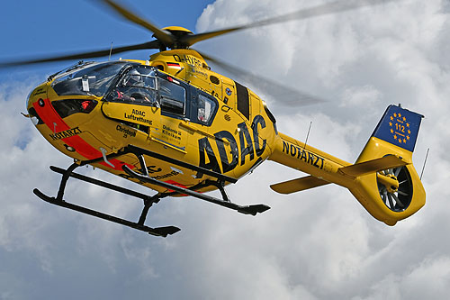 Hélicoptère de secours H135 D-HXBB ADAC