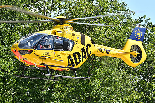 Hélicoptère de secours H135 D-HXBB ADAC