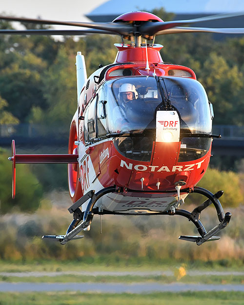 Hélicoptère de secours EC135 D-HDRT DRF Luftrettung