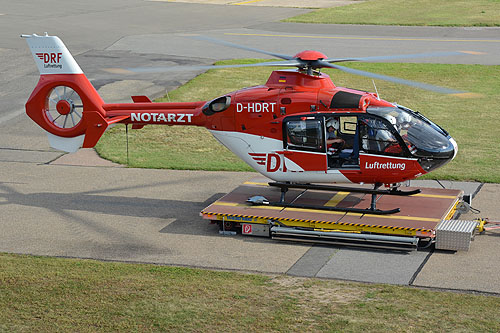 Hélicoptère de secours EC135 D-HDRT DRF Luftrettung