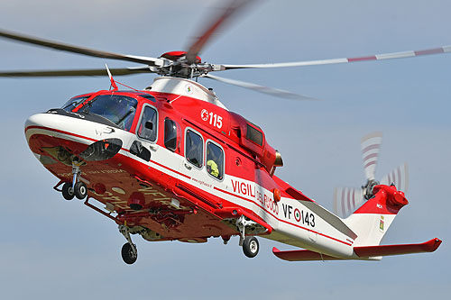 Hélicoptère AW139 VF143 Vigili del Fuoco