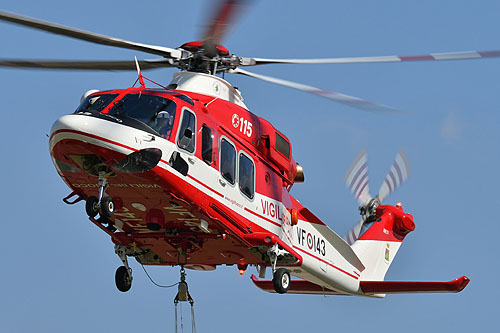 Hélicoptère AW139 VF143 Vigili del Fuoco