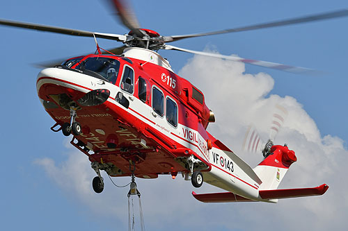 Hélicoptère AW139 VF143 Vigili del Fuoco