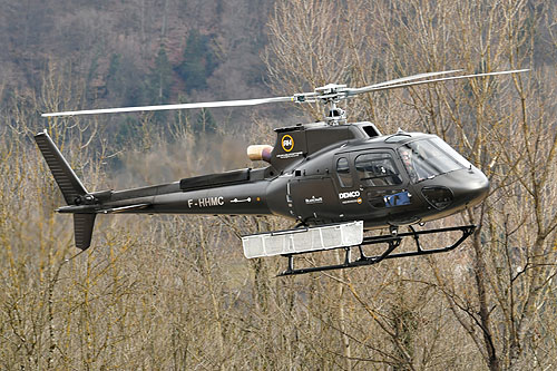 Hélicoptère H125 (AS350 B3 Ecureuil) F-HHMC d'AZUR HELICOPTERE