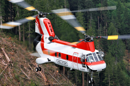 Hélicoptère Boeing 107 C-GHFF Helifor