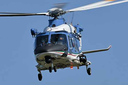 Hélicoptère AW139 PS116 Polizia