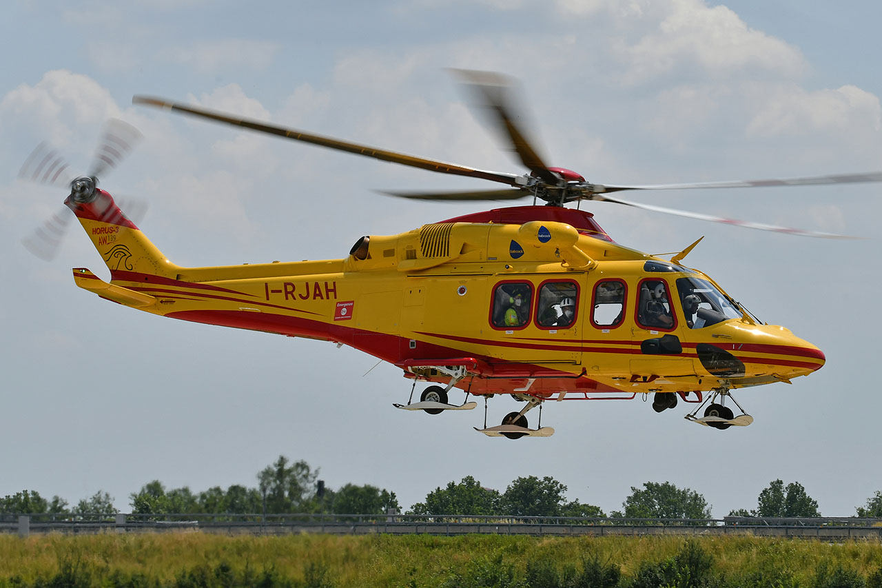 Hélicoptère de secours AW139 I-RJAH HORUS3