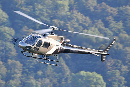 Hélicoptère AS350 B3 Ecureuil F-HBEC de HDF