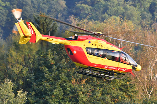 Hélicoptère EC145 F-ZBQK de la Sécurité Civile basé au Versoud