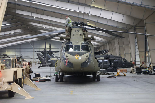 Hélicoptère CH47F Chinook