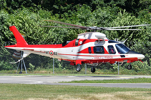 Hélicoptère AW109 VF82 Vigili del Fuoco