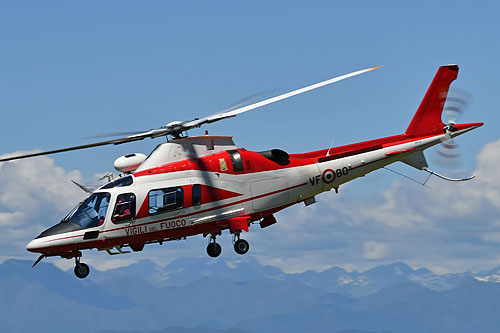 Hélicoptère AW109 VF80 Vigili del Fuoco