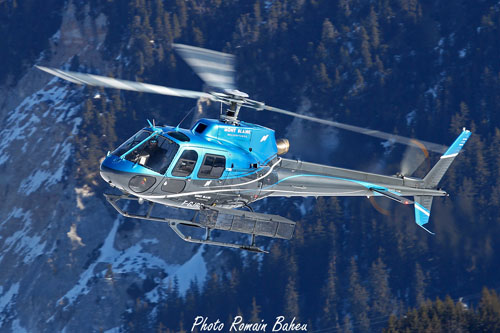 Hélicoptère AS350 BA Ecureuil F-GJRP de MONT BLANC HELICOPTERES