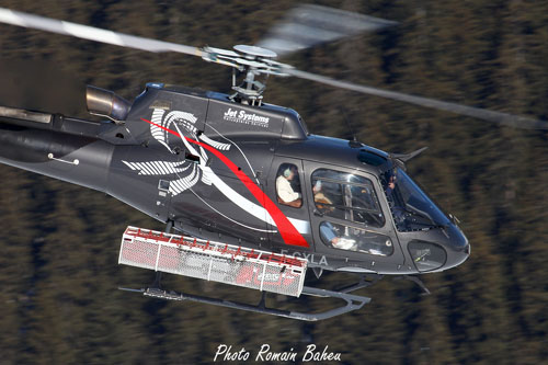 Hélicoptère AS350 B3 Ecureuil F-GXLA de JET SYSTEMS HELICOPTERES SERVICES