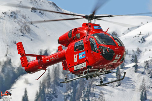 Hélicoptère de secours MD902 OE-XII Martin 6 d'HELI TIROL