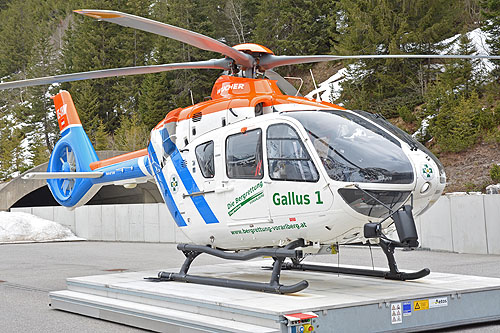 Hélicoptère de secours H135 OE-XHM Gallus 1 de WUCHER