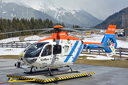 Hélicoptère de secours H135 OE-XHZ Gallus 3 de WUCHER