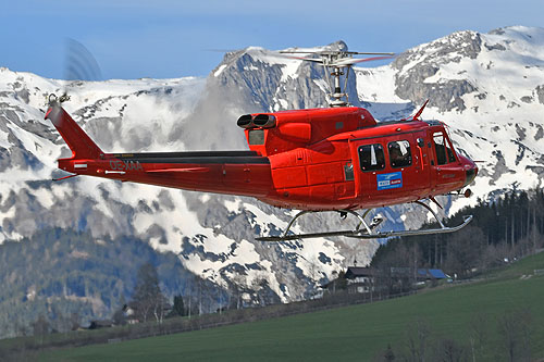 Hélicoptère Bell 212 OE-XAA d'HELI AUSTRIA