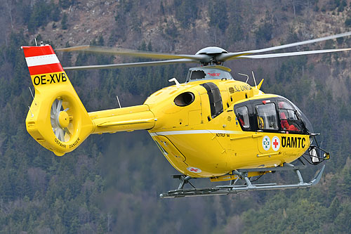 Hélicoptère de secours H135 OE-XVB ÖAMTC