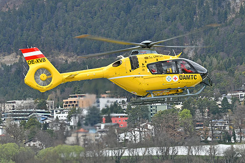 Hélicoptère de secours H135 OE-XVB ÖAMTC