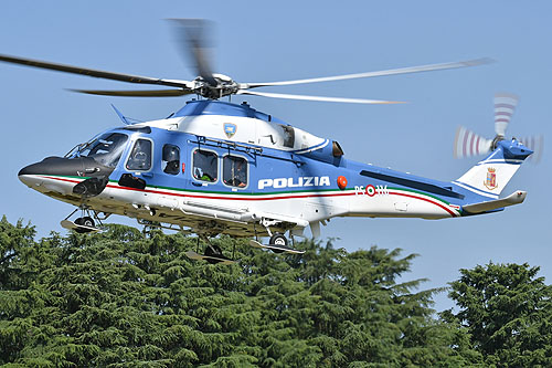 Hélicoptère AW139 PS116 Polizia