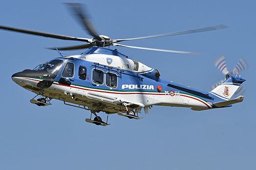 Hélicoptère AW139 PS116 Polizia