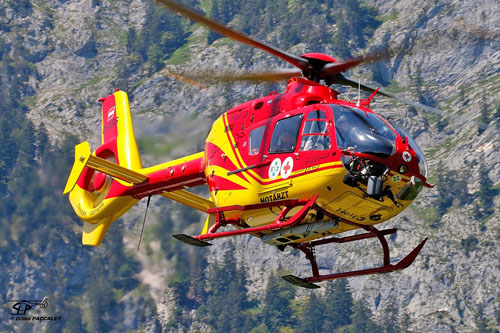 Hélicoptère EC135 OE-XRS