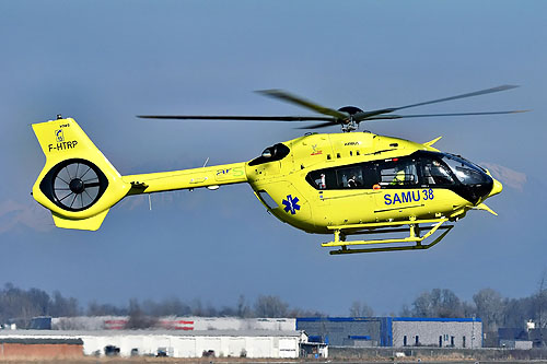 Hélicoptère H145 F-HTRP SAMU 38