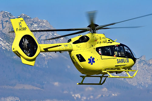 Hélicoptère H145 F-HTRP SAMU 38