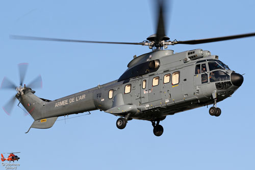 Hélicoptère AS332 L1 SuperPuma FU de l'Armée de l'Air