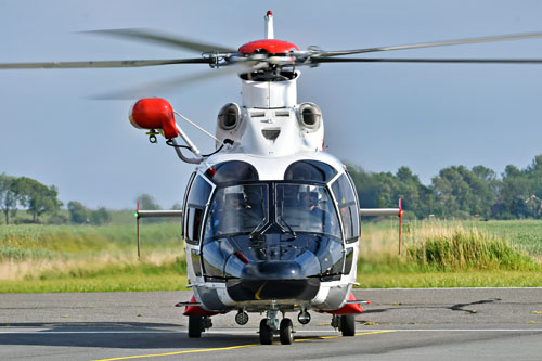 Hélicoptère de secours H155 D-HNHB Northern Rescue 01