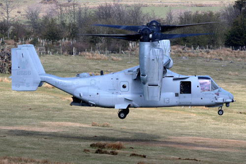 Hélicoptère à rotors basculants (convertible) MV22B Osprey des Marines US