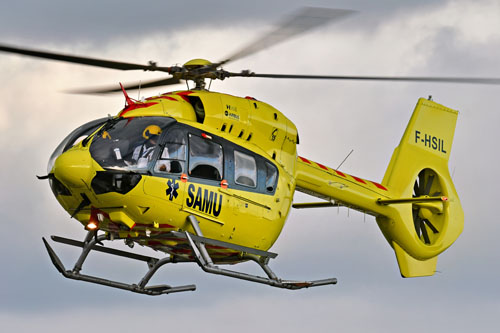 Hélicoptère H145 F-HSIL du SAMU 45