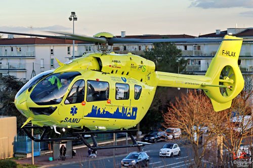 Hélicoptère H145 F-HLAX du SAMU Ile de France