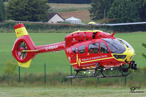 Hélicoptère H145 G-RMAA de Midlands Air Ambulance Charity