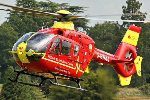 Hélicoptère EC135 G-HWAA de Midlands Air Ambulance Charity