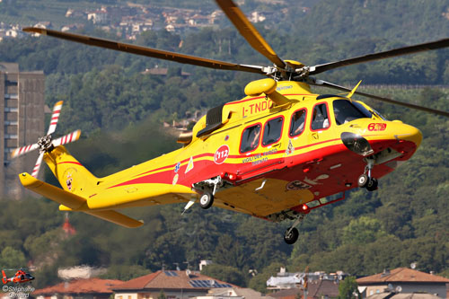 Hélicoptère AW139 I-TNDD Vigili del Fueco di Trento