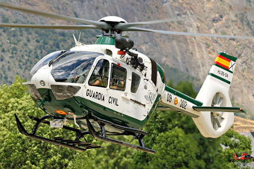 Hélicoptère H135 HU.26-04 Guardia Civil