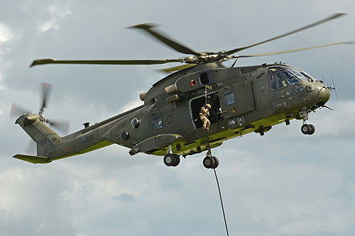 Hélicoptère AW101 Merlin HC3 Royal Navy