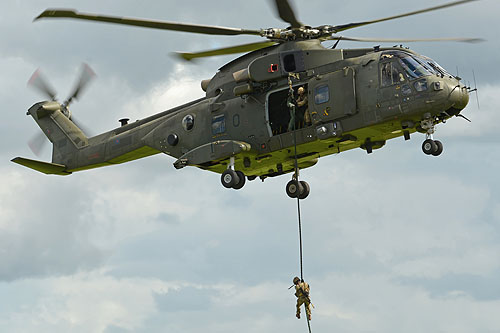 Hélicoptère AW101 Merlin HC3 Royal Navy