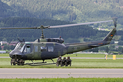 Hélicoptère UH1D