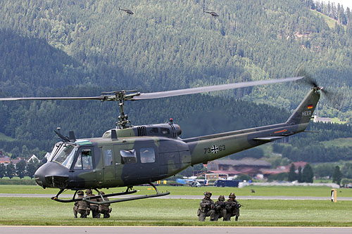 Hélicoptère UH1D