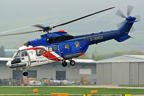 Hélicoptère AS332 SuperPuma G-BMCX de BRISTOW