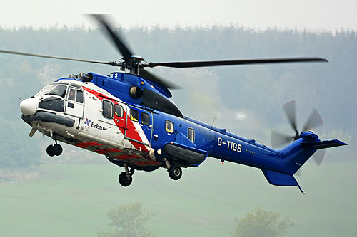 Hélicoptère AS332 SuperPuma de BRISTOW