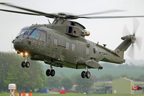 Hélicoptère EH101 Merlin RAF