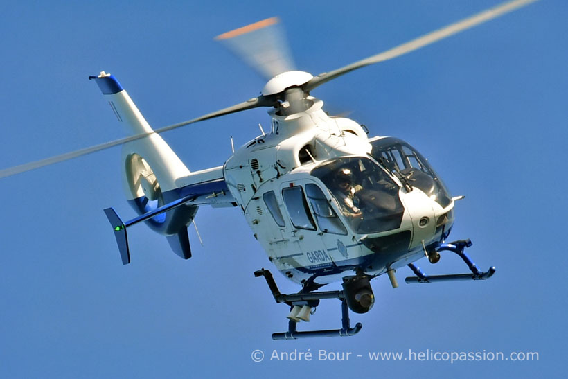 Hélicoptère EC135 Police Irlande