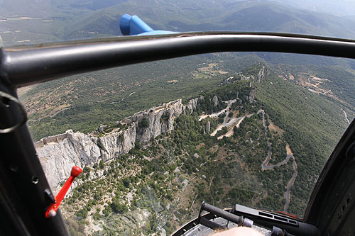 Le château de Peyrepertuse vu du ciel