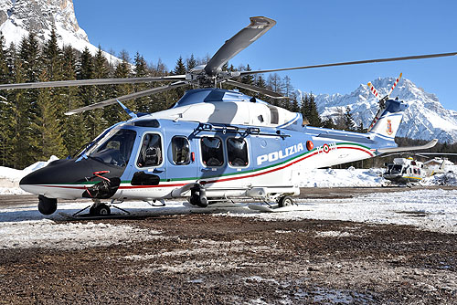 Hélicoptère AW139 PS118 Polizia