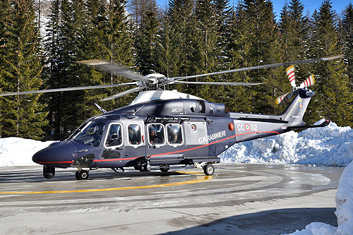 Hélicoptère AW139 CC02 Carabinieri