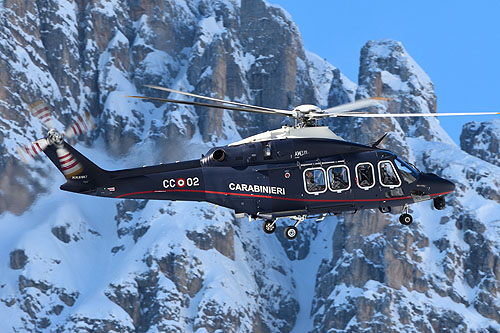 Hélicoptère AW139 CC02 Carabinieri